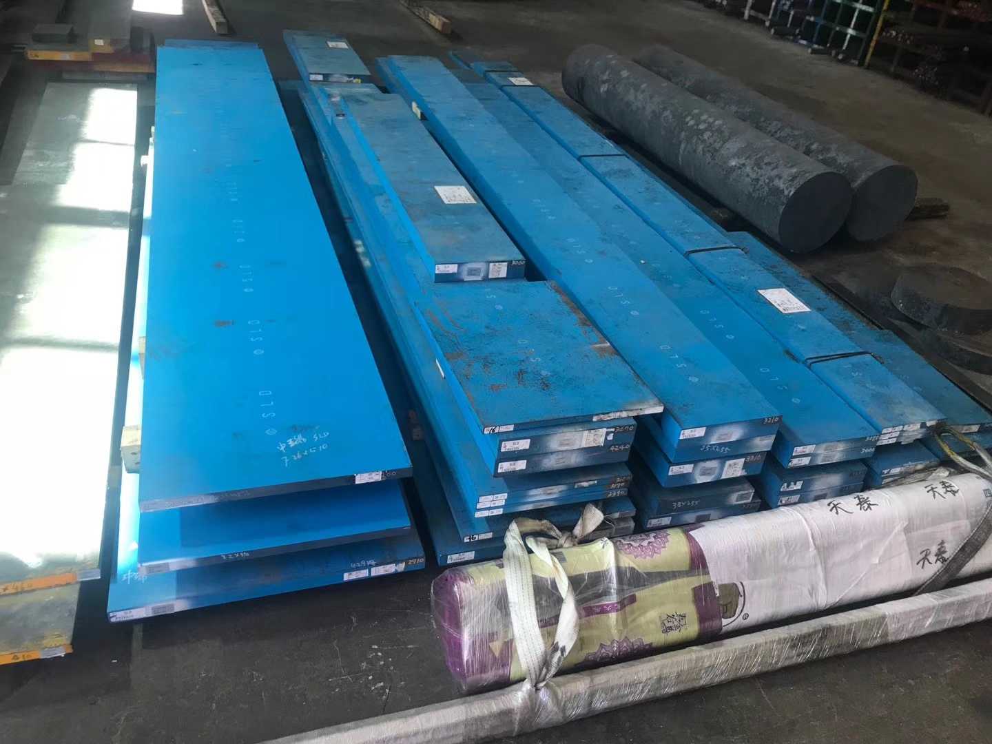 ts400與s163的哪個材料好，ts400對應(yīng)材料